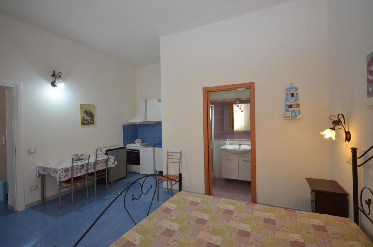 Appartamenti Da Clarissa Macari Exterior photo